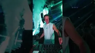 Thumbnail: John Summit went F2F with Armin van Buuren 🔥🤩