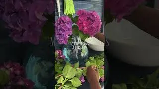 Thumbnail: Turning My First Spring Blooms Into a Beautiful Arrangement