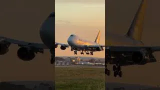 Thumbnail: Atlas 747 Freighter Landing at LAX – Golden Hour Arrival