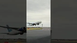 Thumbnail: 🇺🇸 United Airlines 787-9 Takeoff from Melbourne Airport #aviation #aircraft