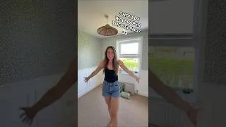 Thumbnail: "Turning My Room of Doom Into My Dream Room" 😍