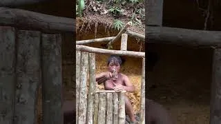 Thumbnail: girl making shelter wall #survival #bushcraft #camping #bushcraftlife #nature #survivalliving