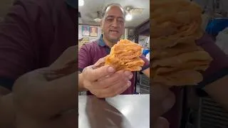 Thumbnail: Japani Samosa of ChandniChowk #food  #streetfood #chandnichowk #samosa