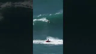 Thumbnail: James Storm Carew | Nazaré