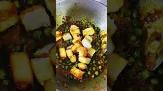 Thumbnail: #trendingshorts #youtubeshort #funny #shortvideo #comedy #cooking #foodie #shortsfeed