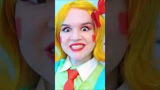 Thumbnail: Miss Delight Scared Huggy Wuggy! #shorts