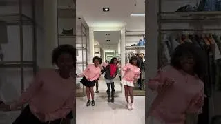 Thumbnail: Girl I love it when you !!!✨🔥😍 #subscribe #twinmoments #dance