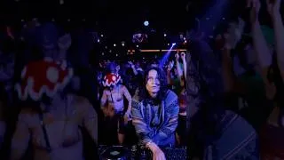 Thumbnail: Dropping a drum solo for the dance floor