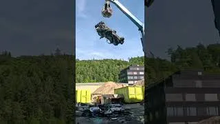 Thumbnail: Road Rage - Crane Drops | BOOM Library #shorts