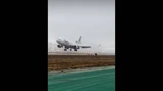 Thumbnail: Epic MD-11 Landing #planespotting #landing