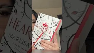 Thumbnail: Book tracing asmr
