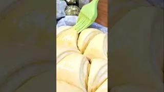 Thumbnail: 🫣😍Easy and delicious ..🤌 #breadwithmona #easybreadrecipe #recipe #bread #shortvideo