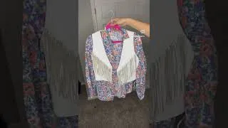 Thumbnail: Styling Vintage Floral Blazers that match your Grandma’s Couch💐 #thriftstorefinds #grwmoutfit #ootd