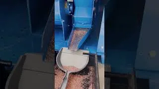 Thumbnail: Watch the TecnoEcology T150 cable granulator in action!