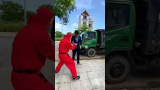Thumbnail: Senior Thief Doing Good Work  #parkour #moneyheist