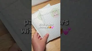 Thumbnail: pack orders with me! 📦 💕 #shorts #packingorders #smallbusiness