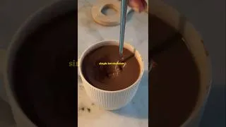 Thumbnail: simple hot chocolate☕️