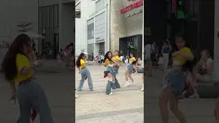 Thumbnail: #SHORTS #FIFA #WorldCup2026 #Shakira #Burna Boy #DaiDai Dance B-Wild #fancam