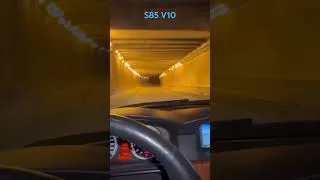 Thumbnail: Driving my 2010 BMW E60 M5 Manual  with Meisterschaft Exhaust through a tunnel