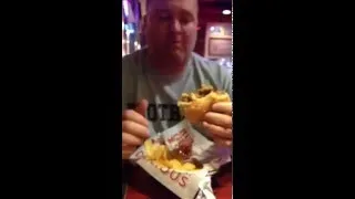Thumbnail: Eating a burger!!!!