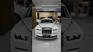 Thumbnail: New 2026 Rolls Royce Phantom