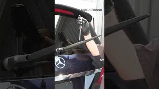 Thumbnail: Mercedes-Benz Wiper Blade Change (GLS550 2017-2019)