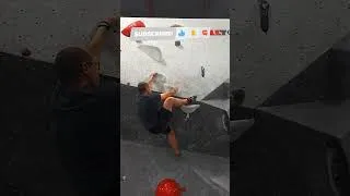 Thumbnail: V3 Bouldering Climb, Thirtieth One #v3