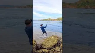 Thumbnail: When you hook a monster!