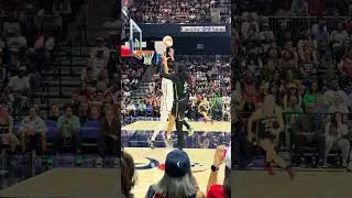 Thumbnail: Jonquel Jones tough fadeaway over Lauren Betts #wnba