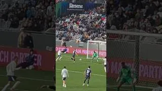 Thumbnail: BRANDON AUSTIN WITH A GREAT SAVE: Tottenham v Auckland FC