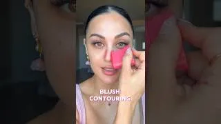 Thumbnail: Blush Contour l Christen Dominique