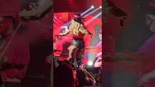 Thumbnail: Chiquis Rivera dancing sexy