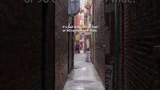 Thumbnail: Narrowest Streets in the World