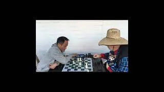 Thumbnail: Genius Accidental Chess Trick Is Over 9000 IQ!😎🤓