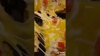 Thumbnail: Taco Bell Mexican Pizza TikTok ad (2022)