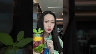 Thumbnail: Chinese mom can cook anywhere , airport lounge hack