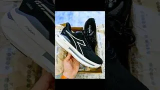 Thumbnail: #unboxing the @diadora Cellula! #sneakers #run #sneakersaddict #shoestyle #nicekicks #running