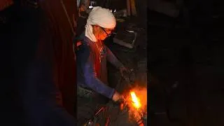 Thumbnail: WHY TOP CHEFS WORLDWIDE TRUST THIS MASTER: THE ART OF MAKING JAPANESE KNIVES #process #asmr