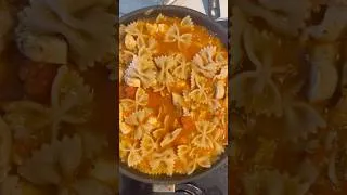 Thumbnail: Tomato Sauce Chicken Pasta 🍅🍝 | Easy Dinner #shorts #tomato