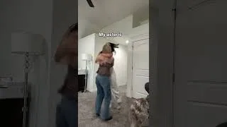Thumbnail: She always has my back👯‍♀️💕