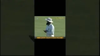 Thumbnail: Sehwag reaches the 300* mark!!! - Virender Sehwag 319 vs South Africa