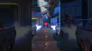Thumbnail: Why Tracer Shot From Her Eyes (For Real) #overwatch #gaming #shorts