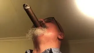 Thumbnail: Total relaxation.