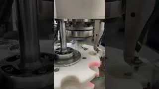 Thumbnail: Automatic Aluminum Soda Can Lid Seaming Machine
