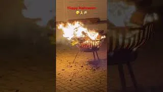Thumbnail: Happy Halloween to all