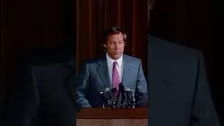 Thumbnail: Chevy Chase, Press Conference, Spies like us, 1985
