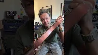 Thumbnail: The guitar from my last short