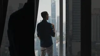 Thumbnail: The Thinking Gap Between You and a Billionaire #shorts