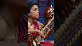 Thumbnail: Watch how she bends the strings to mimic rain! 🤯🎸