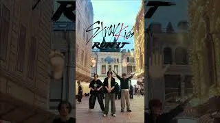 Thumbnail: Stray Kids - RUN IT mirror dance challenge in public 🤯 #straykids #dancecover #kpop #dancechallenge